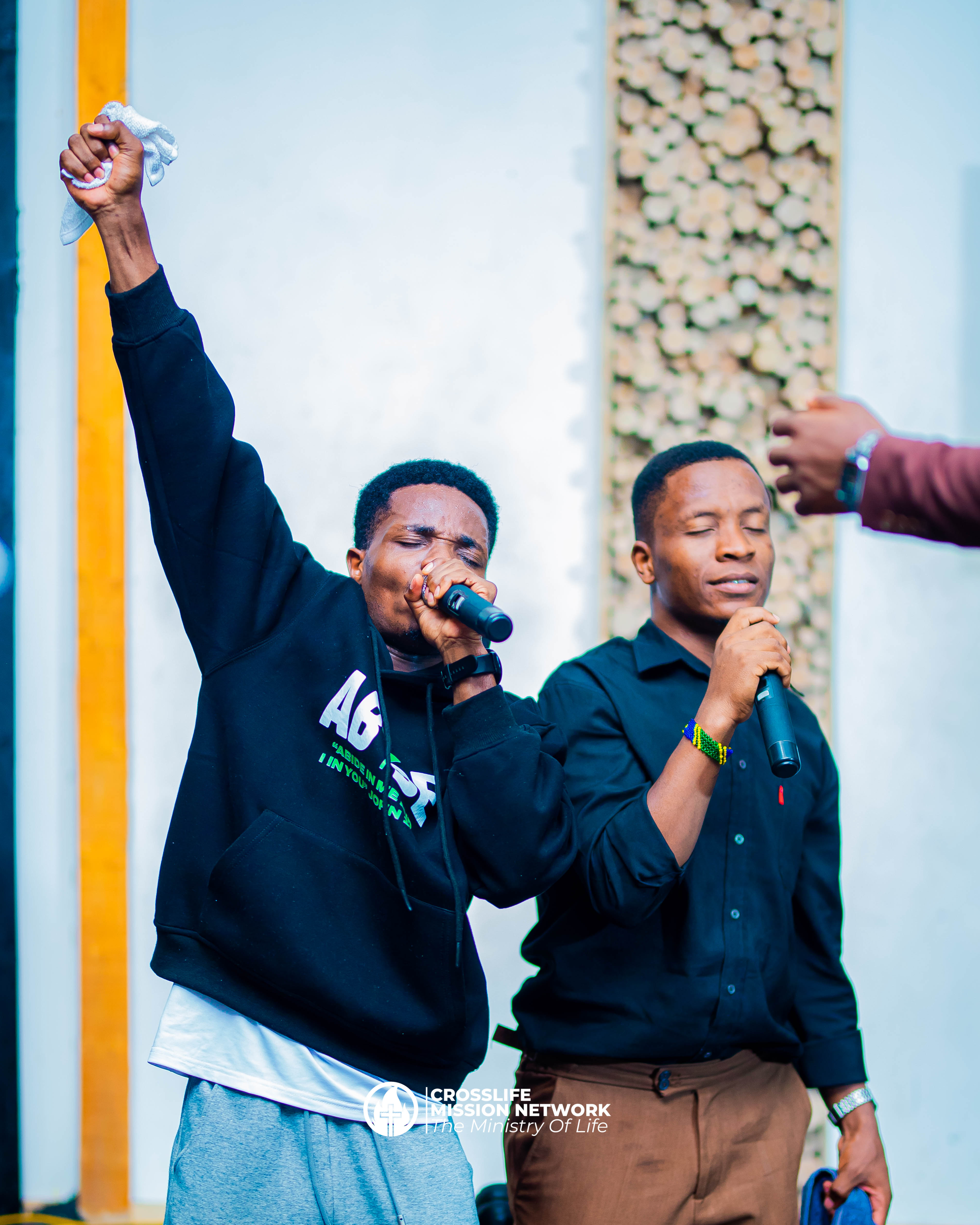 CrossLife Mission Network